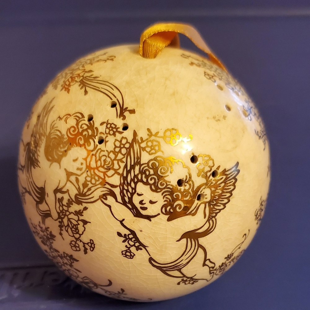 Andre Richard Scentomander  Potpourri Sachet Ball